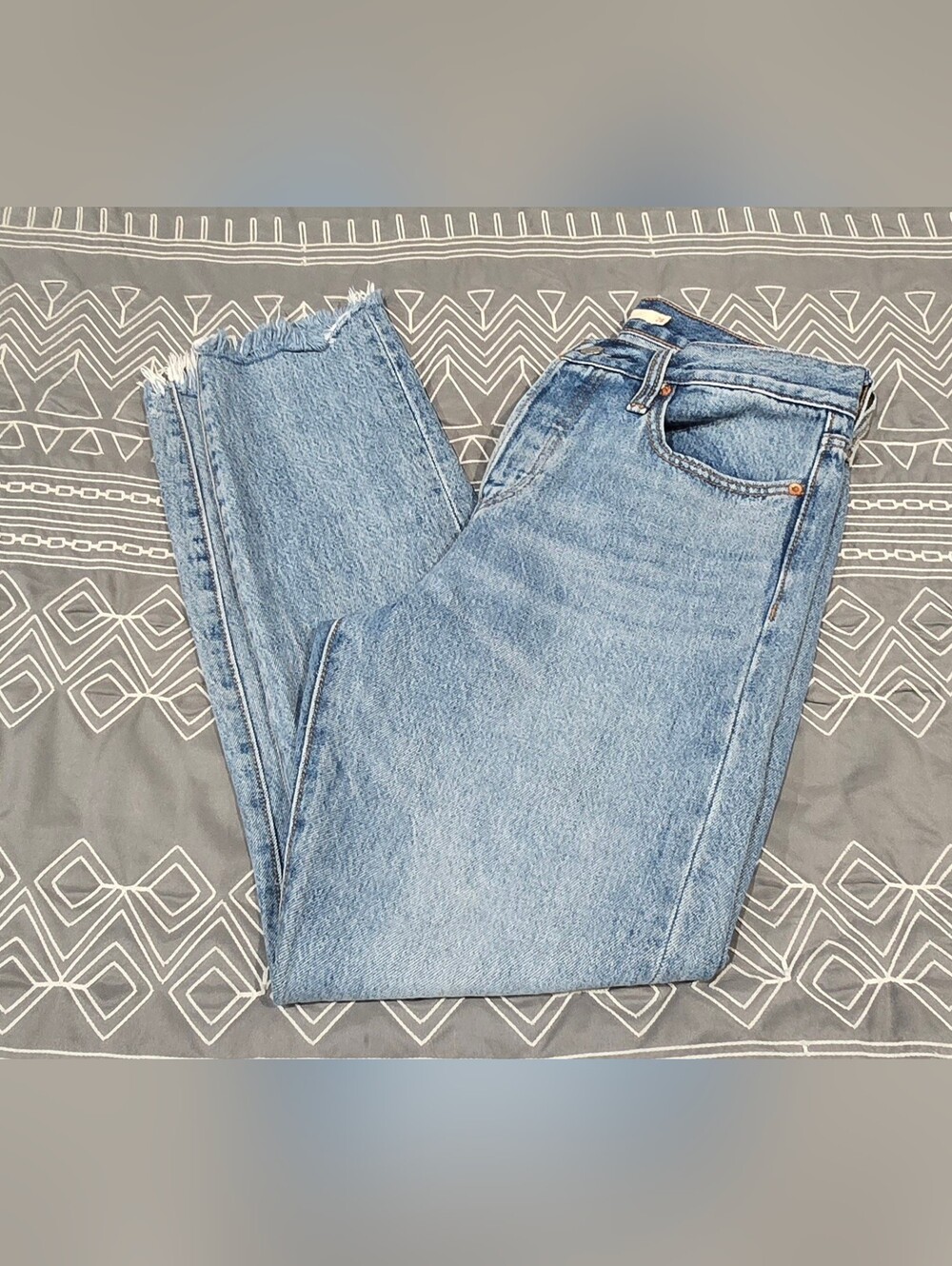 SOLD!!!!! Levis Wedgie